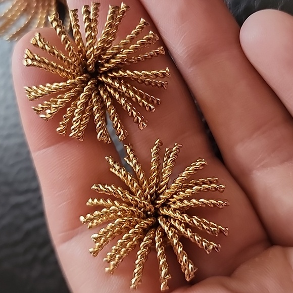 VTG brooch & clip earring set - Picture 7 of 12